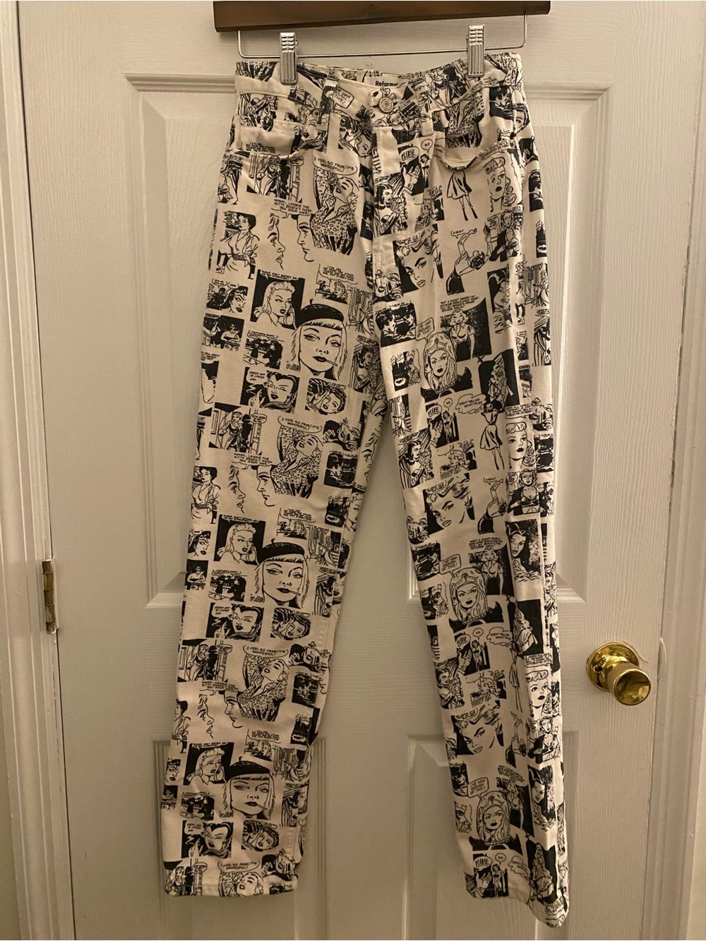 Reformation Jeans -Graphic Black & White Comic Print